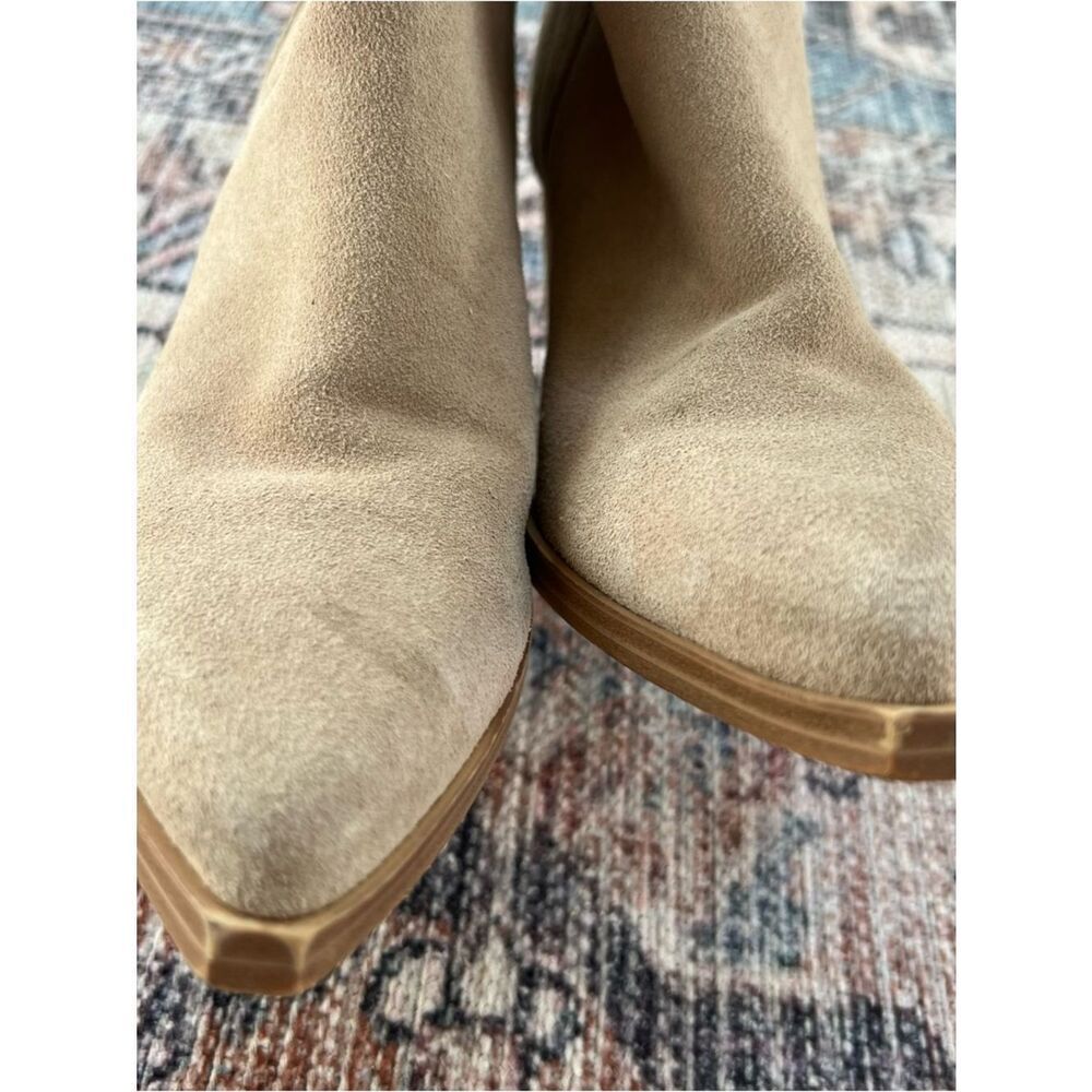 Marc Fisher Mloshay Tan Suede Western Ankle Boots 8.5 Beige Neutral Block Heel - Picture 11 of 11